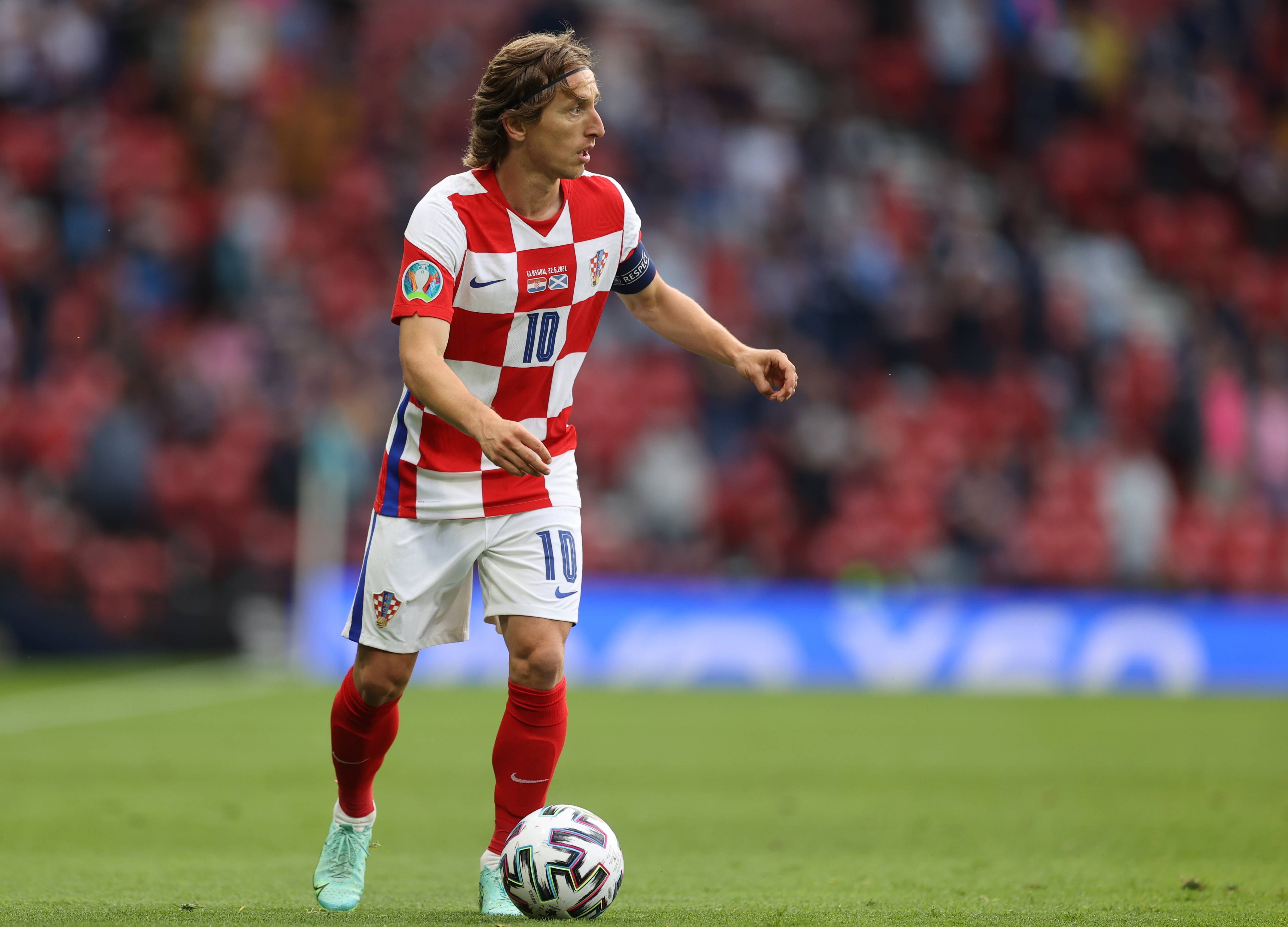 [德甲]破碎的冠军梦 打“暑假工”的滕哈赫