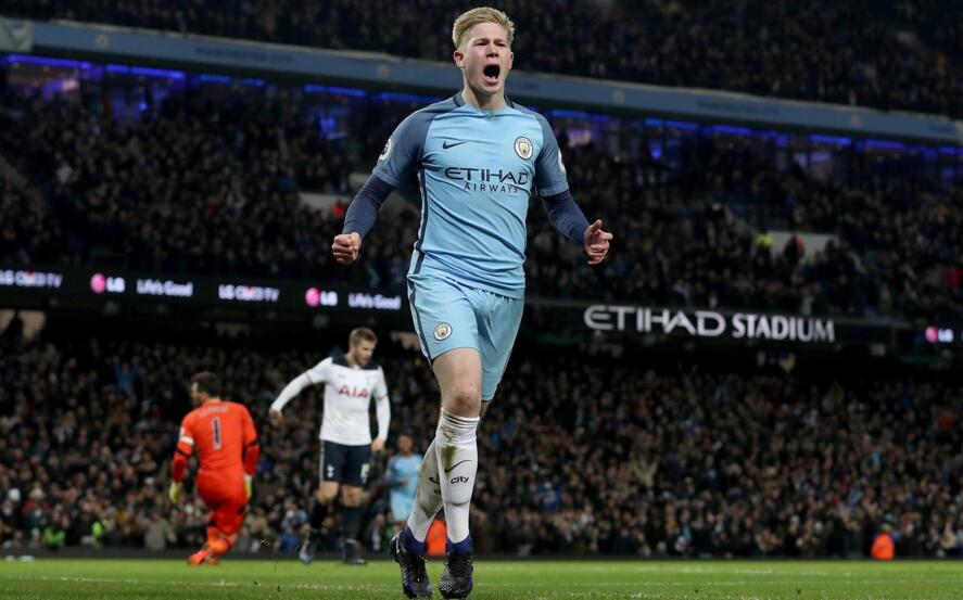 利物浦正式发布新赛季球衣，时隔13年再度携手阿迪达斯